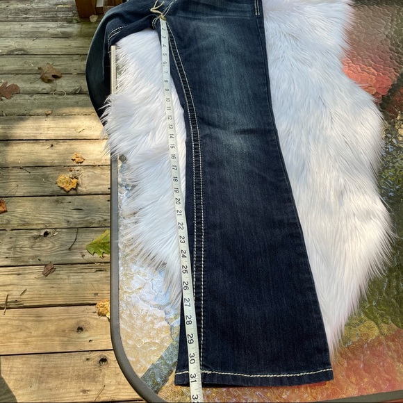 Maurices Straight Leg Jeans Dark Whisker Wash Size 5/6 - Picture 8 of 9